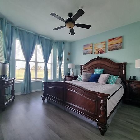 Stunning 2-Bedroom Plus Den Condo In Greenlinks Resort North North Naples المظهر الخارجي الصورة