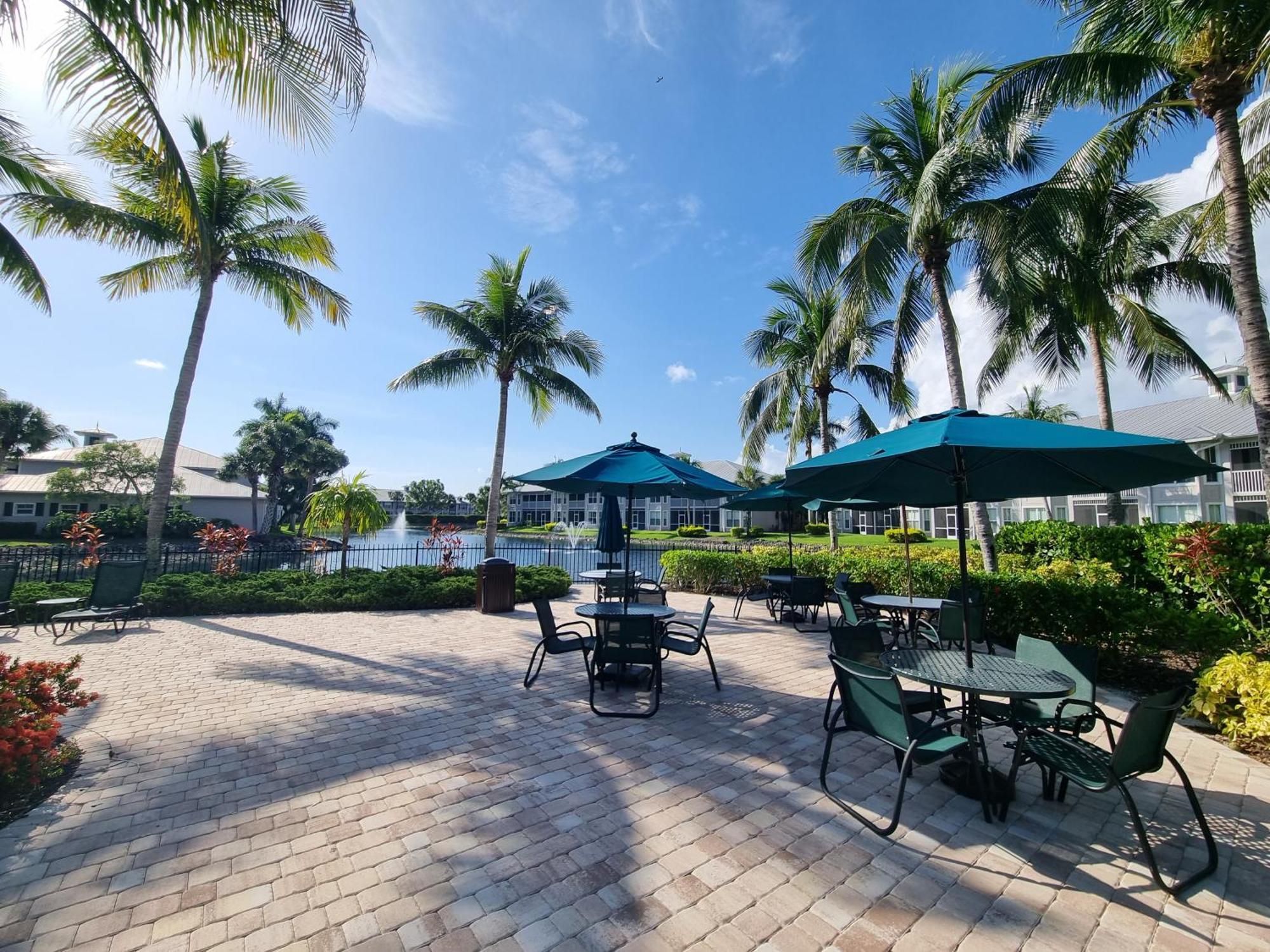 Stunning 2-Bedroom Plus Den Condo In Greenlinks Resort North North Naples المظهر الخارجي الصورة